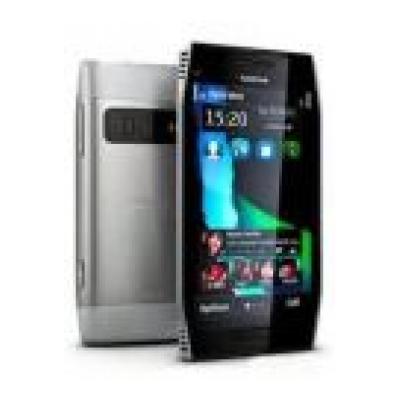 Nokia X7-00